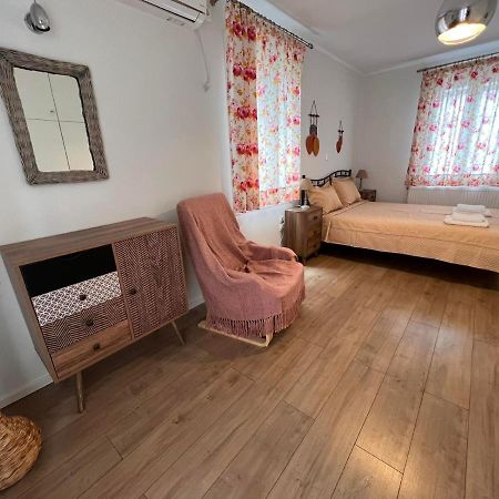 Avli Cottage Самі Екстер'єр фото